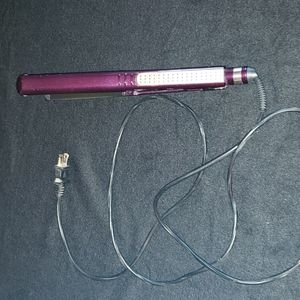 Conair flat iron